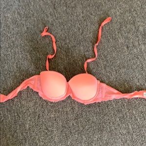 Forever 21 strapless bra